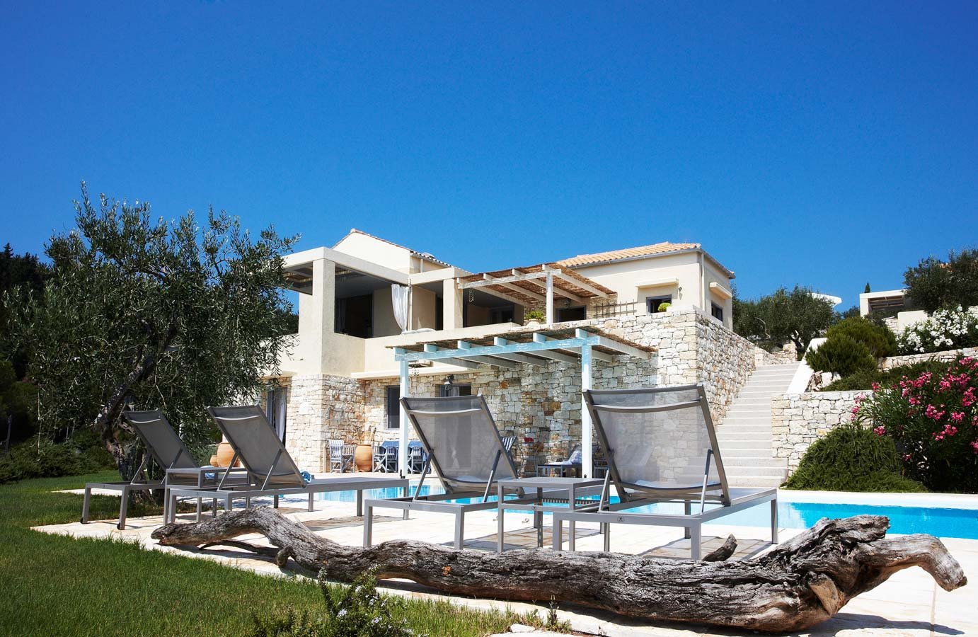 Petres I - Petres Villas — photo 4